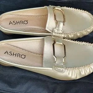 Ashro | Shoes | Ashro Womens Gold Loafers | Poshmark
